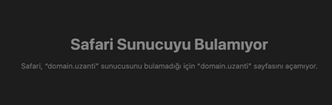 Safari, sunucuyu bulamadığını ifade eden "Safari Can't Find the Server" veya "Safari Sunucuyu Bulamıyor" uyarısını yansıtmaktadır.